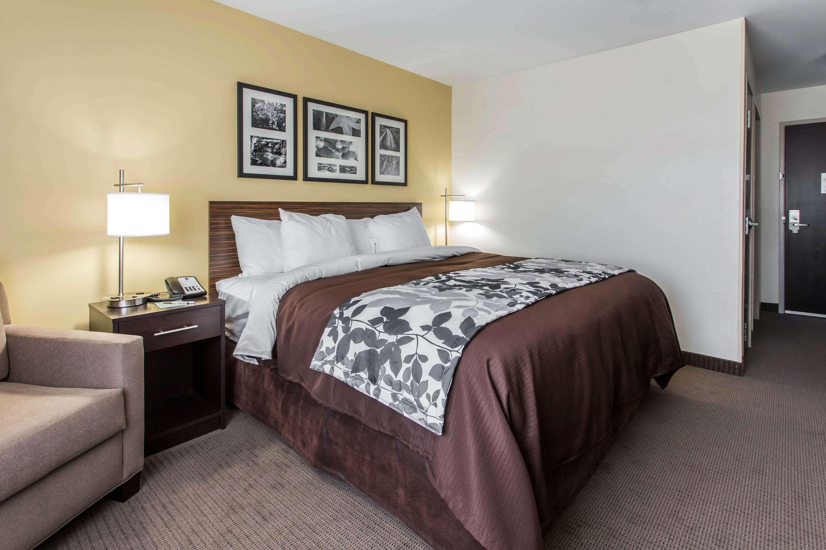 Sleep Inn & Suites Lincoln University Area Esterno foto