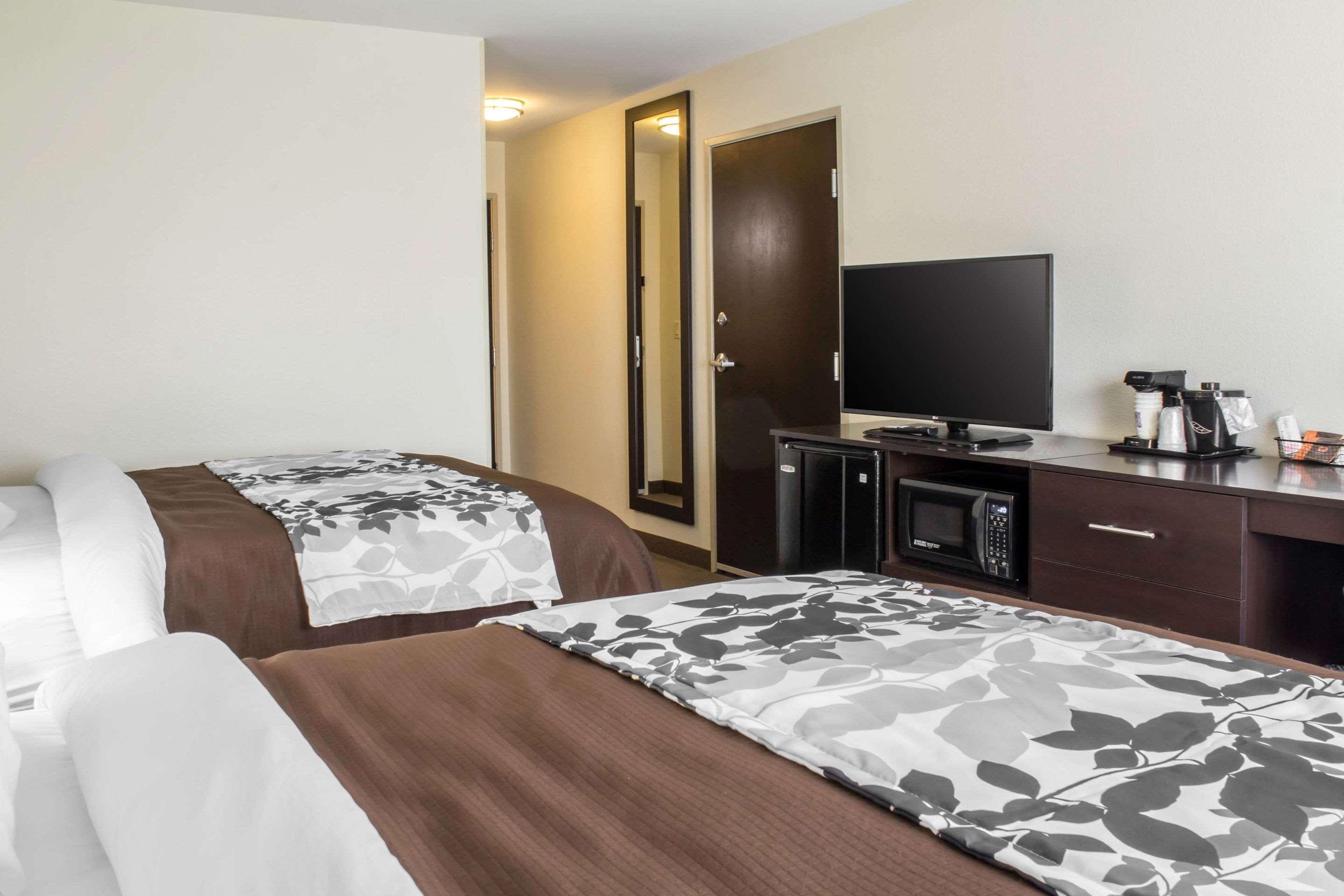 Sleep Inn & Suites Lincoln University Area Esterno foto