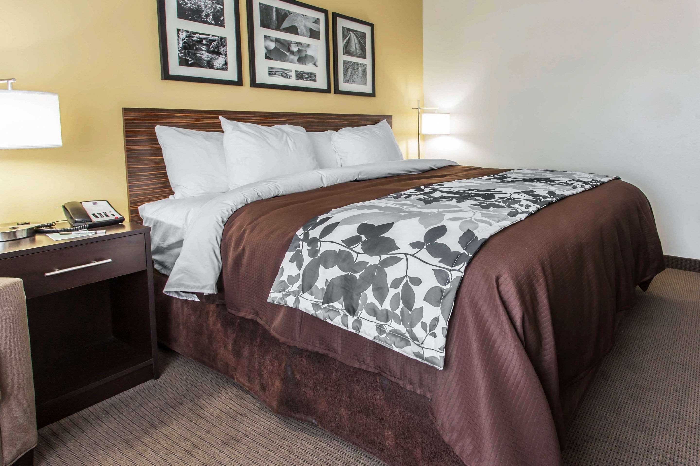 Sleep Inn & Suites Lincoln University Area Esterno foto
