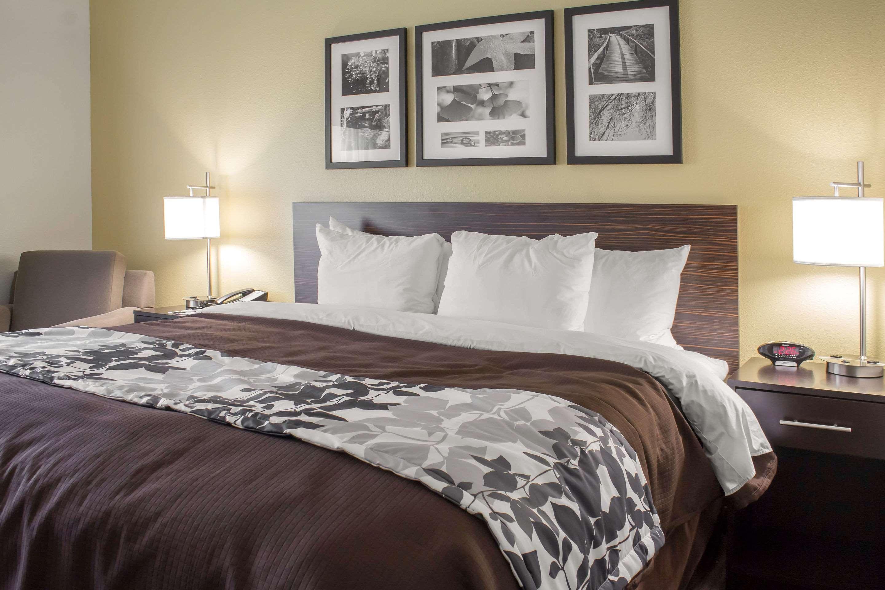 Sleep Inn & Suites Lincoln University Area Esterno foto
