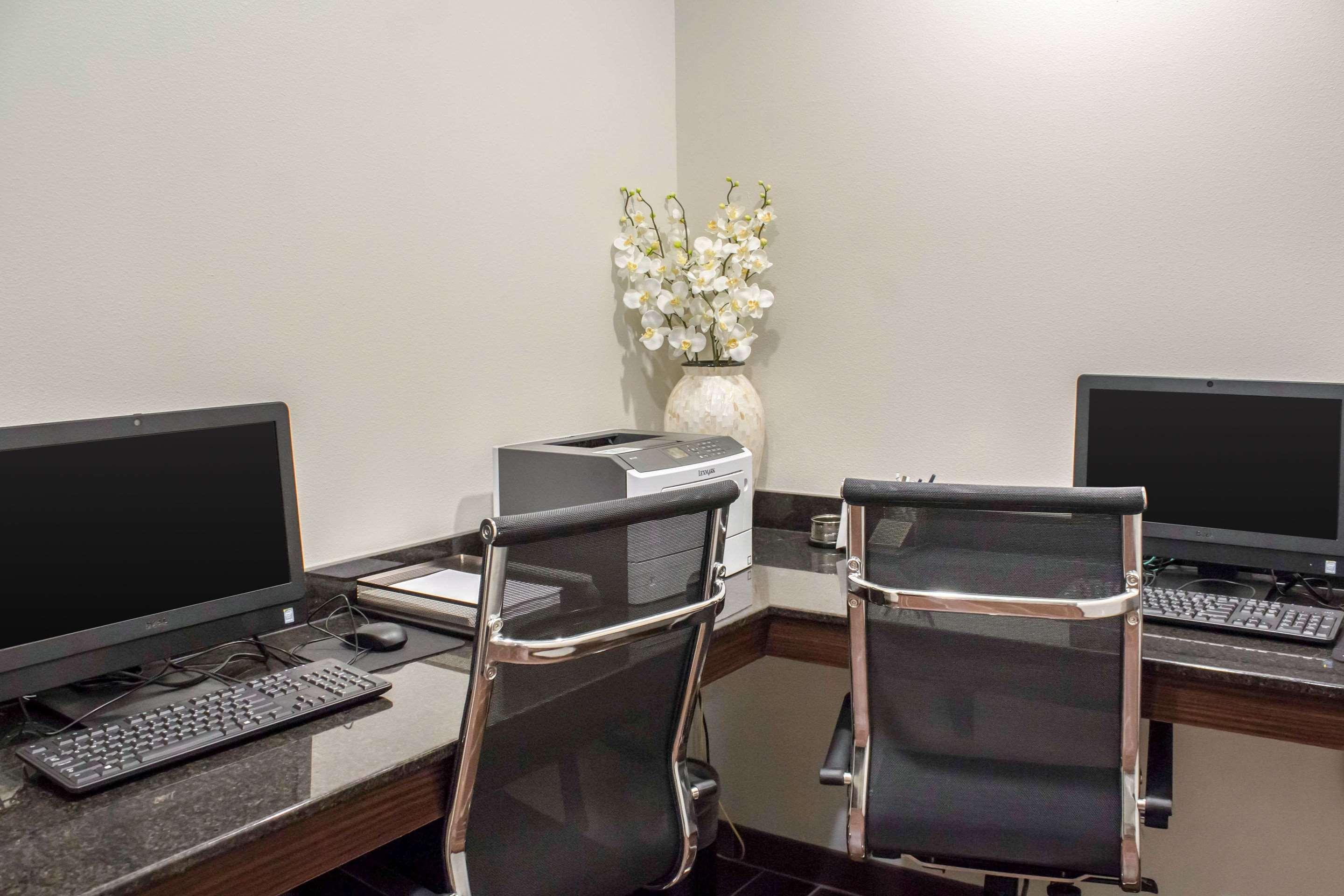 Sleep Inn & Suites Lincoln University Area Esterno foto