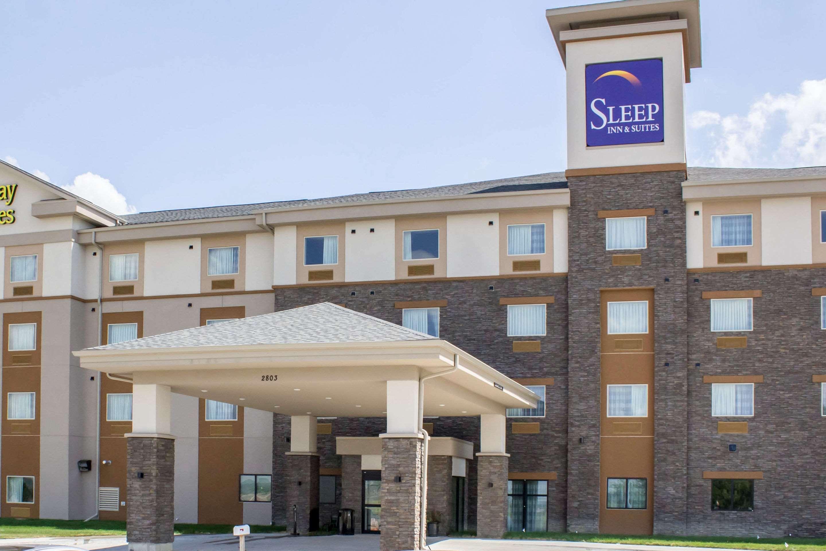 Sleep Inn & Suites Lincoln University Area Esterno foto