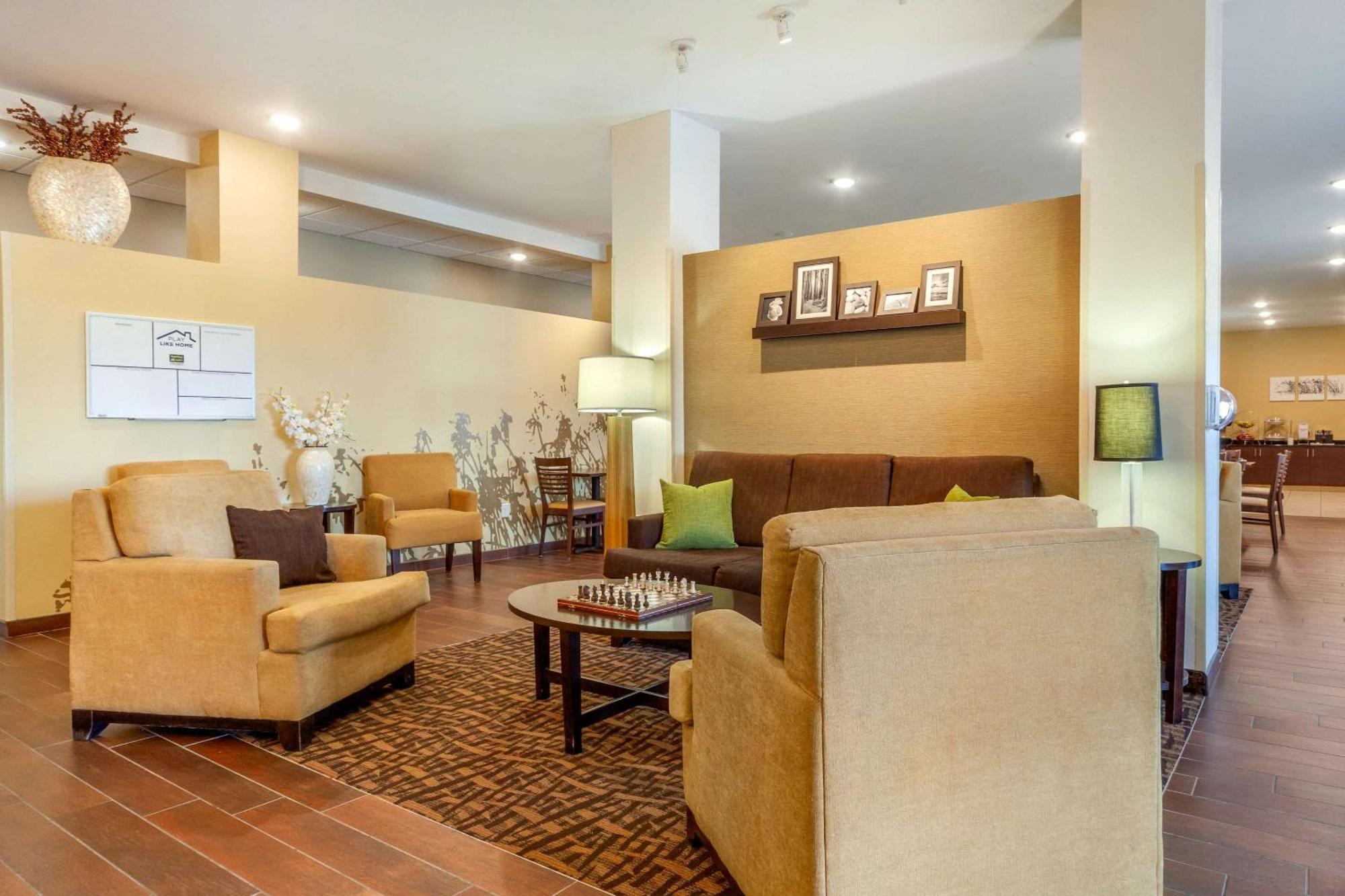 Sleep Inn & Suites Lincoln University Area Esterno foto