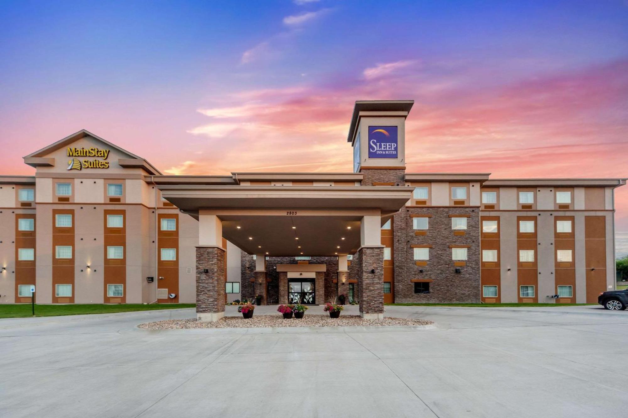 Sleep Inn & Suites Lincoln University Area Esterno foto
